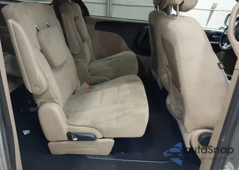 2016 Dodge Grand Caravan Sxt z USA, uszkodzony, nr VIN 2C4RDGCG7GR318131